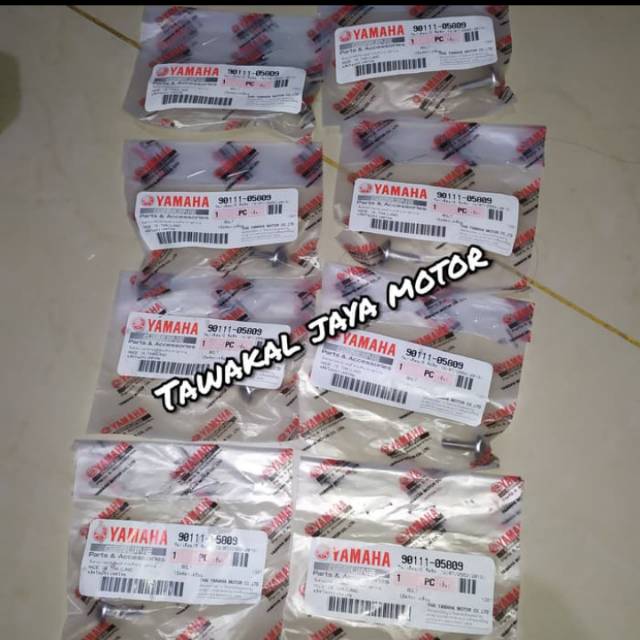 BAUT BODY L YAMAHA XRIDE ORIGINAL