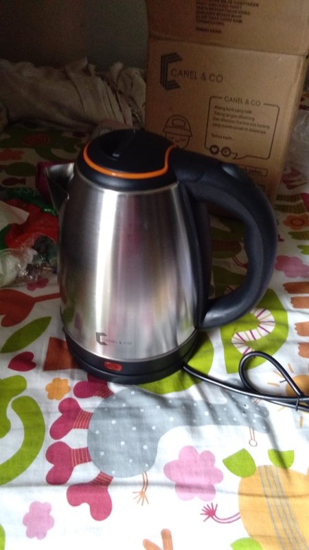 Canel&co Teko Listrik Pemanas Air Electric Kettle Ketel Besar Otomatis Stainless 1.8l