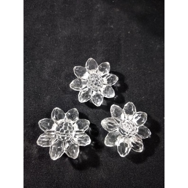 akrilik bunga matahari bening