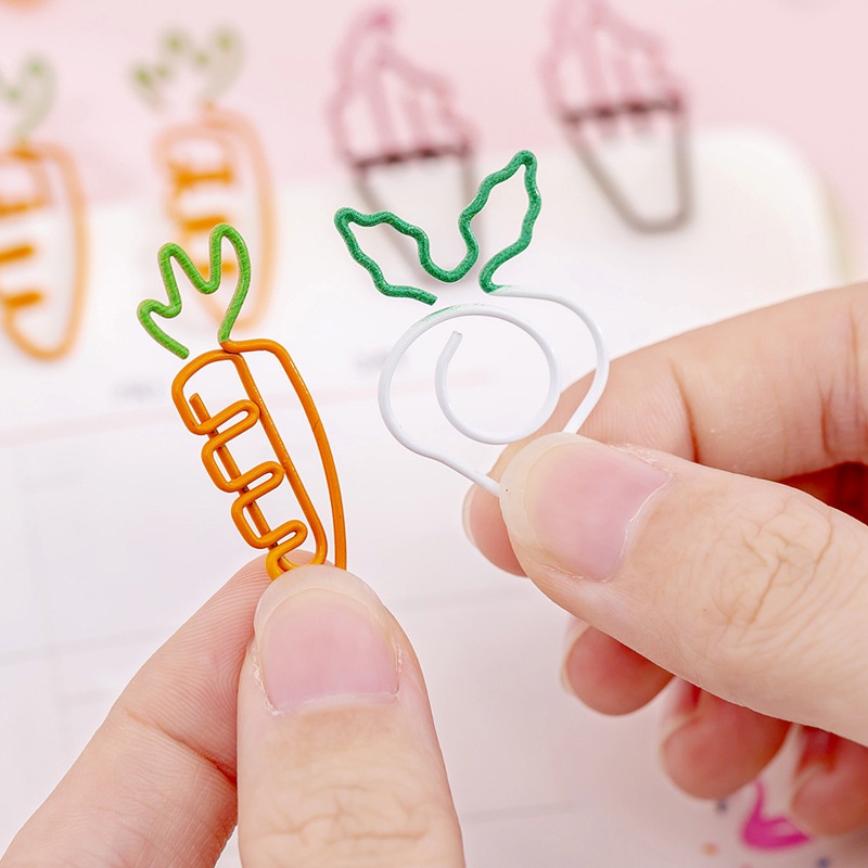 Carrot Shape Paper Clip Bookmark Student Book Page Clip Metal Clips Note Clip Document Organizing Tool