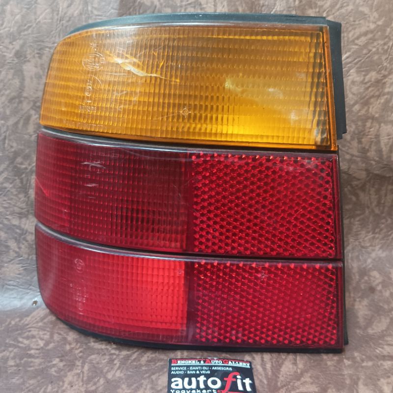 Stop Lamp Belakang Kiri Original BMW E34