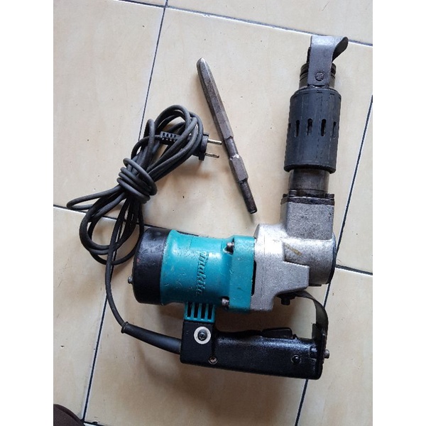 MESIN JACK HAMMER MESIN BOBOK BETON MAKITA HM0810
