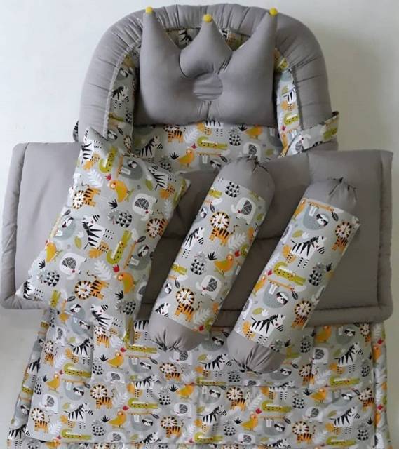 BABYNEST BEDCOVER BANTAL MENYUSUI