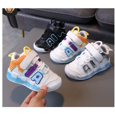Harga FERGIOSHOP (COD) FASHION ANAK: SEPATU ANAK AI FASHION NON LAMPU!
SNEAKER ANAK PEREMPUAN SZ 21-30