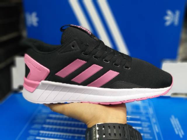 Sepatu Adidas Alphabounce Questar Ride Black Pink Hitam Pink Sneakers Sport Wanita Kerja Kuliah