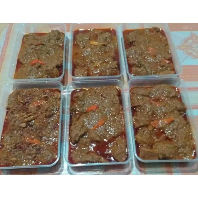 

Rendang sapi, +/- 350 gram