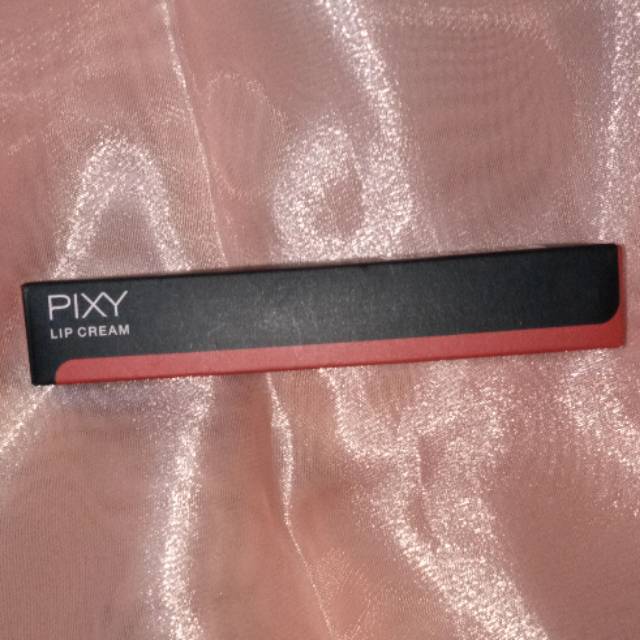 Pixy Lipcream Shade 11 Gaudy Orange NEW