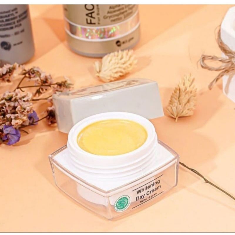 MS GLOW DAY CREAM WHITENING original / CREAM SIANG MS GLOW/CREAM PAGI ULTIMATE