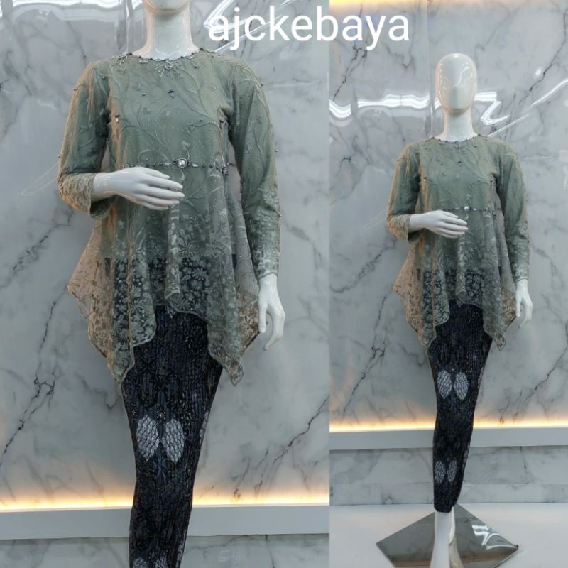 Kebaya/Kebaya Mewah /Gomes  Tille Payet/Kebaya Modern/Setelan Kebaya /Kebaya Couple/ Kebaya Kondagan/Kebaya Wisuda/Kebaya Terbaru