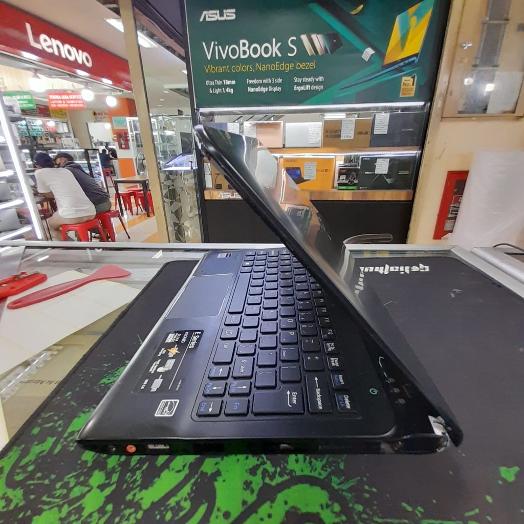 LAPTOP LEPTOP NOTEBOOK SECOND BEKAS SONY VAIO E SERIES AMD E2 RADEON RAM 4GB MURAH MULUS BERKUALITAS