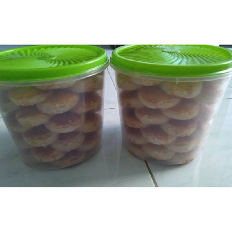 

kUE KACANG TOPLES ISI 50