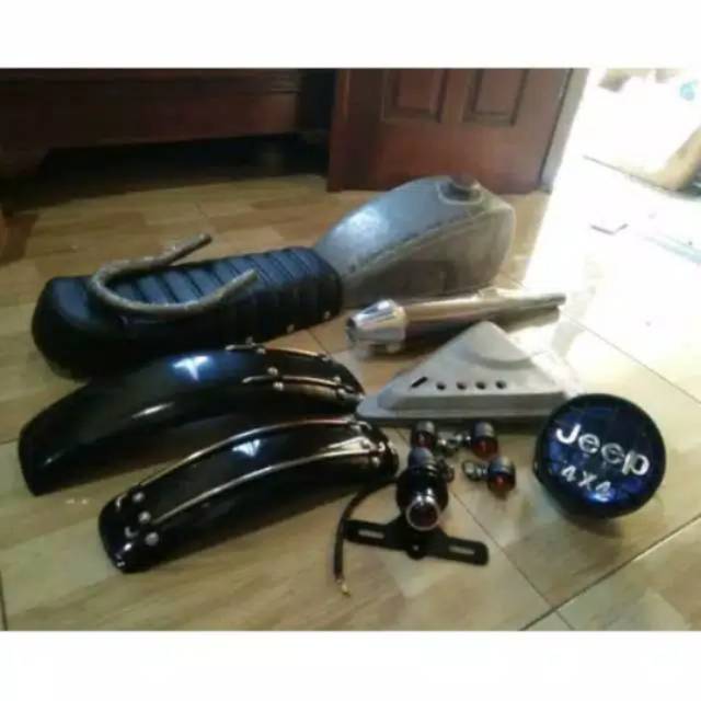 paket lengkap japstyle - jok japstyle - stoplamp japstyle - knalpot japstyle - tangki triumph - sen
