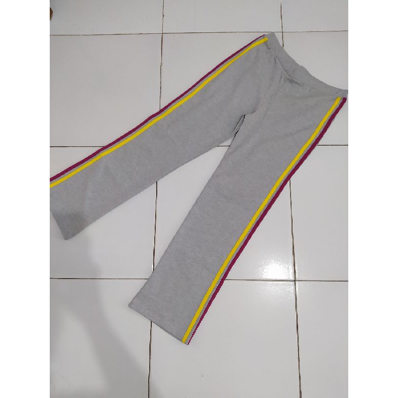 Setelan olahraga (Preloved)
