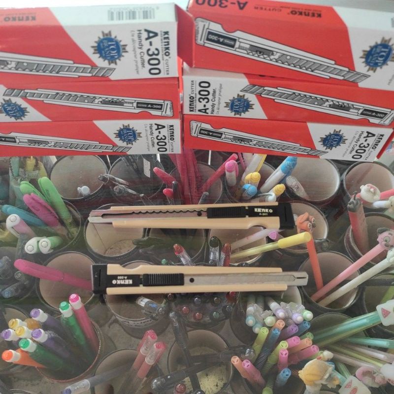 

Cutter kecil KENKO A-300