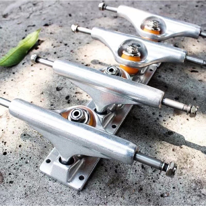 Os780 set Dek skateboard 7 plys 4 Lapis 4 Lapis Warna silver Ukuran 139mm 52mm os780