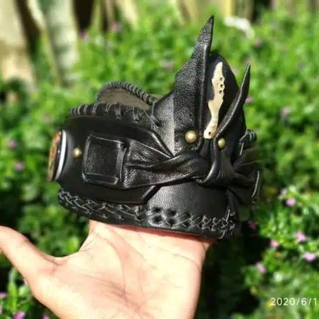 Udeng Sunda Kulit Asli Blangkon Sunda Totopong Mahkuta Wangsa Kujang Siliwangi Kulit