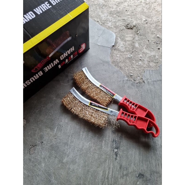 Sikat Kawat Baja Kuningan / Sikat Golok Kuningan Keriting