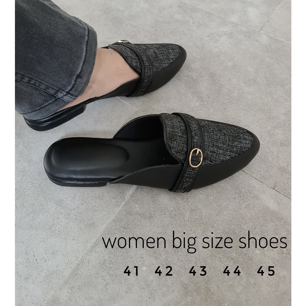 Bloomberg - Terrlaris No.1 Sepatu Wanita Big Size Jumbo '41-45 - &quot; ZOYA&quot;