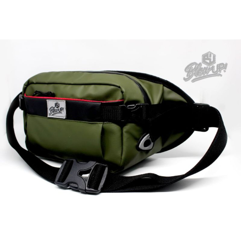 Tas Pinggang Blewup Arch