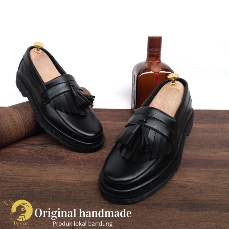 Sepatu Loafers Penny Adrian Tassel Full Black | loafer dokmar