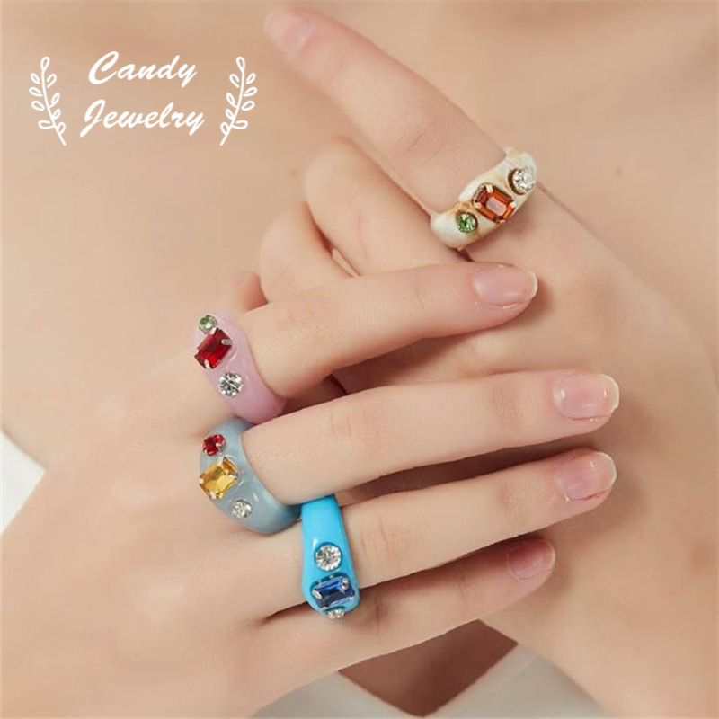 Cincin Berlian Resin Akrilik Gaya Retro Hip Hop Korea Untuk Wanita