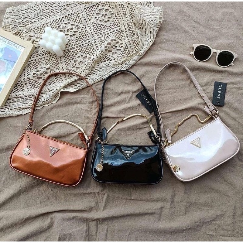 TAS GUES5 SHOULDER BAG