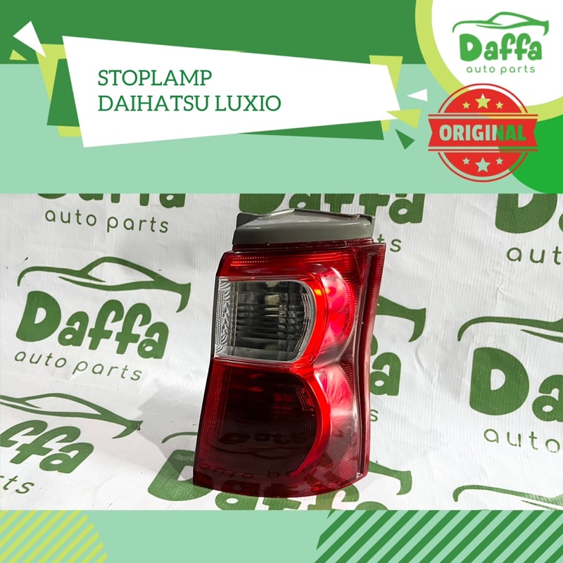 stoplamp lampu belakang stop lamp rem mundur mobil daihatsu luxio original