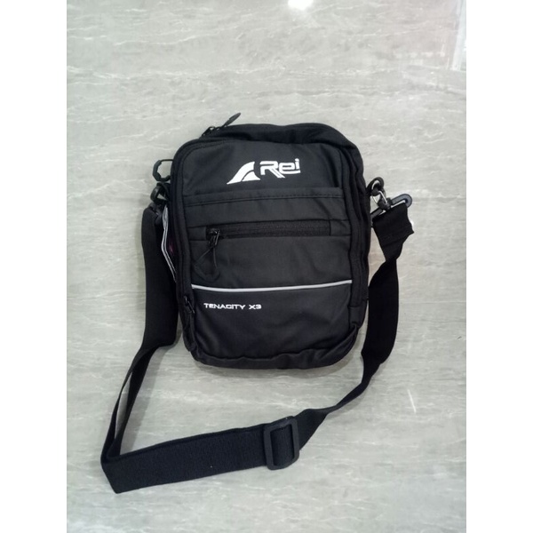 TRAVEL POUCH REI TENACITY X3 | TAS SALEMPANG REI TENACITY | TAS SAMPING REI
