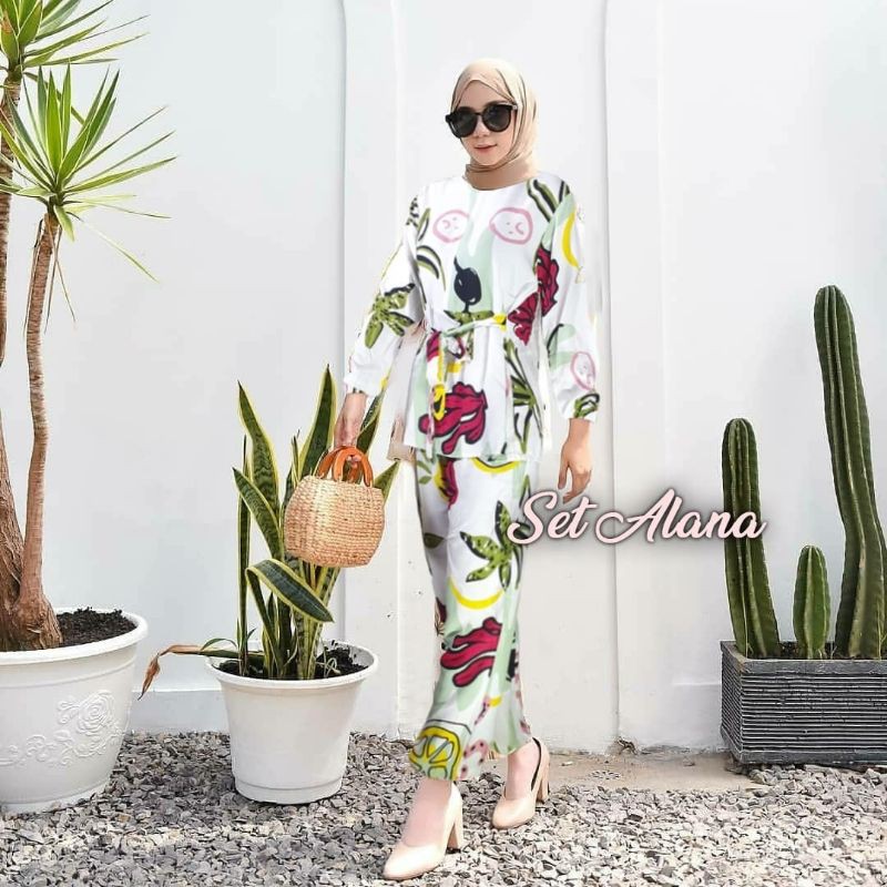 Alana Set / Setelan Wanita Alana / Setelan Terbaru Wanita 2020 Alana / Setelan Wanita Alana Murah Ke