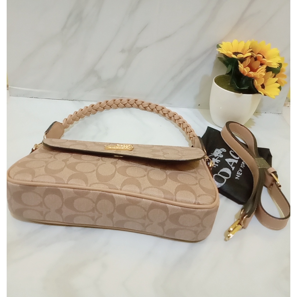 Tas slempang wanita signature C.h.o.@.c.h.h 2 tali top handle tali kepang ukuran 27x7x16