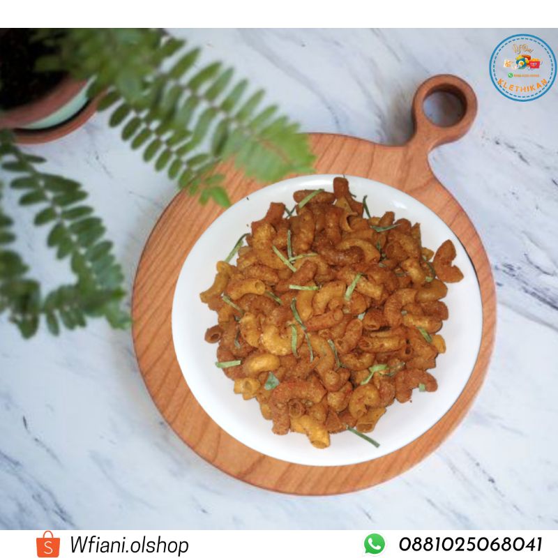 

TERMURAH MAKARONI BANTET GURIH PEDAS MANIS