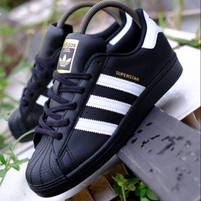 (ORIGINAL) Adidas Superstar Black White