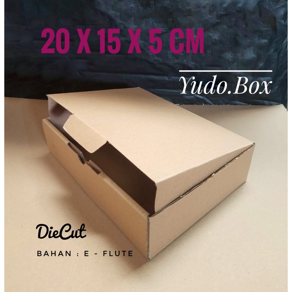 

KARDUS/KARTON/BOX Uk . 20 x 15 x 5 CM...MODEL KARDUS PIZZA