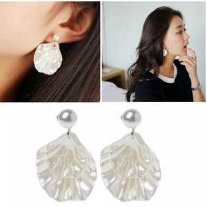 Anting Korea Import Pearl Stud Kerang 2 Tumpuk