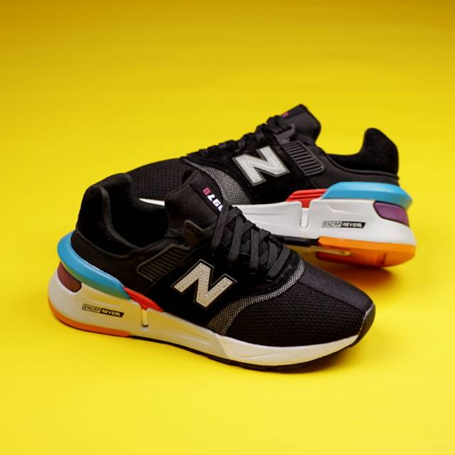 new balance 997 multicolor