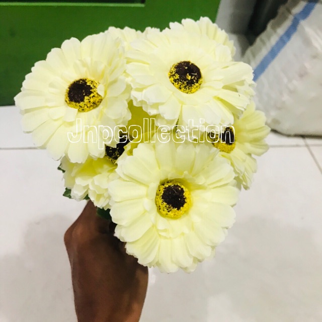 Jnpcollection Tangkai Bunga Aster Mini K7 / Daun Palsu Artificial Imitasi Dekorasi Hiasan