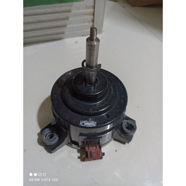 MOTOR FAN INDOR AC DAIKIN VRF 3 D30A-38B DINAMO FAN INDOR AC DAIKIN 777 FAN MOTOR INDOR AC DAIKIN MODEL BYCP125D-W1