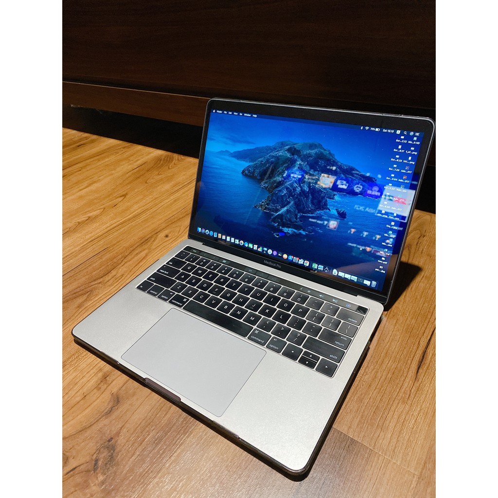 [KHUSUS COD SURABAYA] MacBook Pro Touchbar 13 inch Core i5 256 GB 2016 Second Mulus Free Casing (Pem