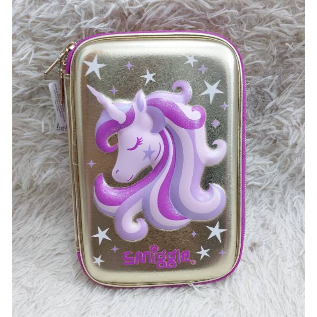 

Kotak pensil smiggle