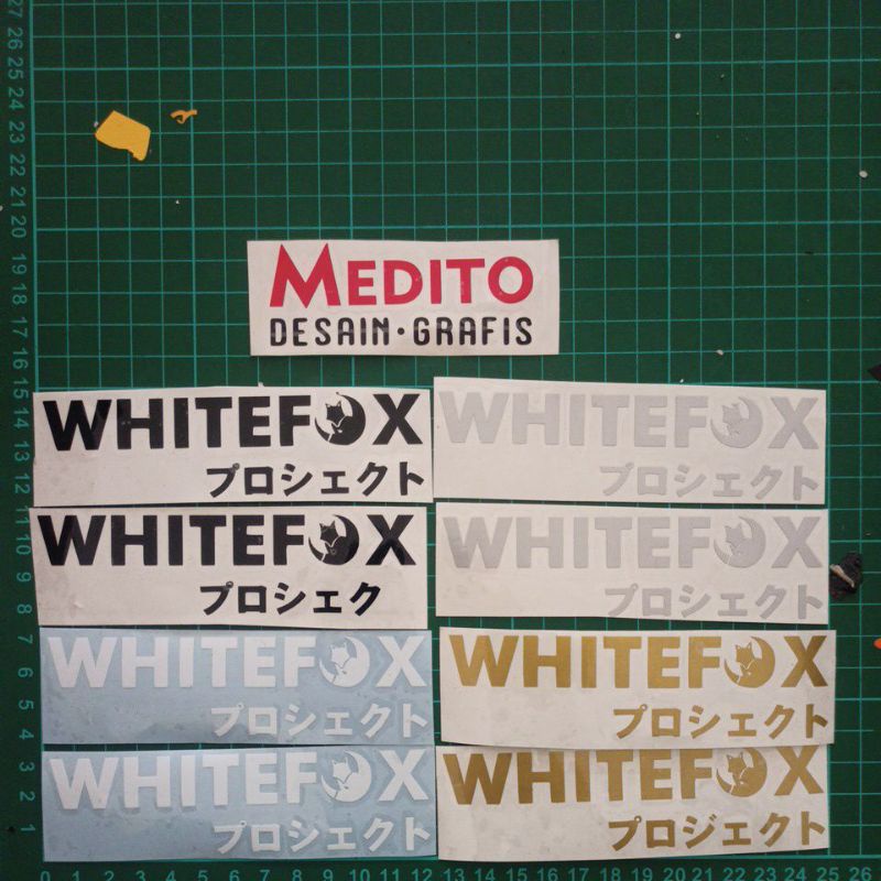 Sticker Cutting White Fox