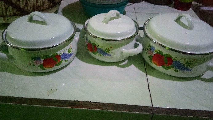 Baltimore Porcelaine Enamel 6pcs Cookware Set(3 Bowl 3tutup)