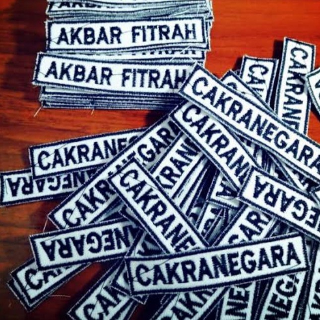 

Bordir Nama Atribut Sekolah/kantor Dll