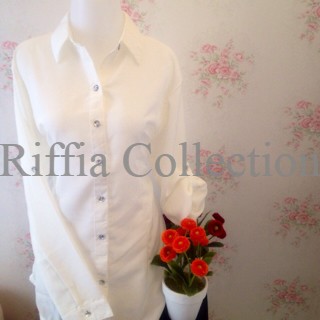 Tampil okeee + free ongkir......   kemeja blus putih wanita polos zara lembut 2H1C