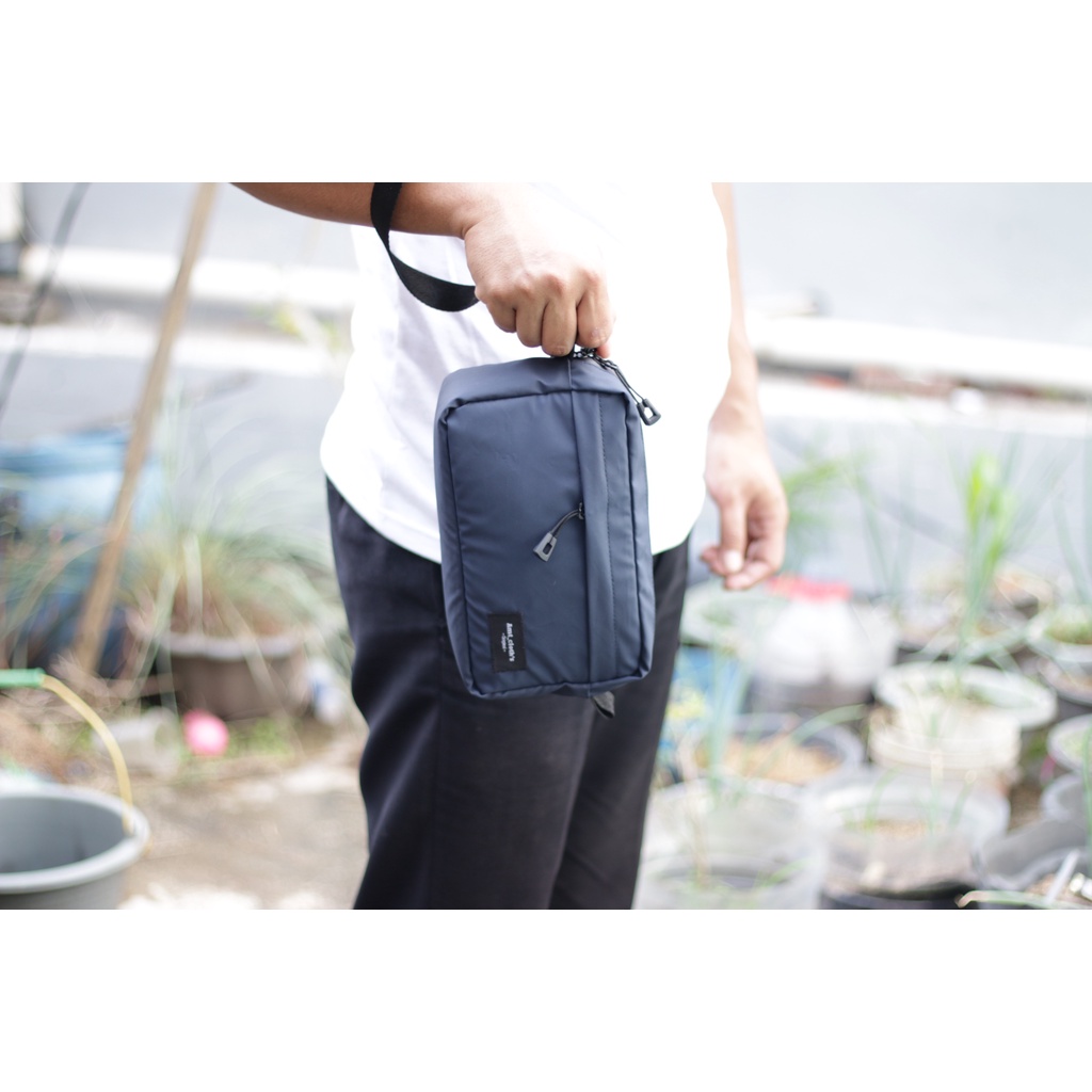 Amt_Cloth's Waistbag Pria Wanita Multifungsi Chest Bag &amp; Sling Bag Original