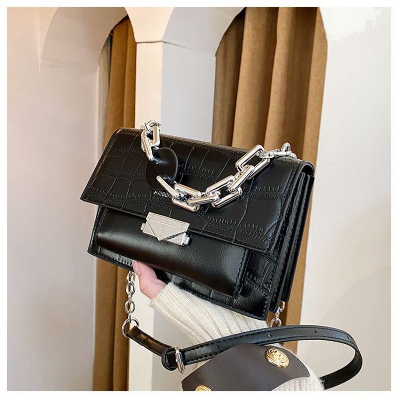 tas selempang wanita elegan / tas import / tas wanita kecil