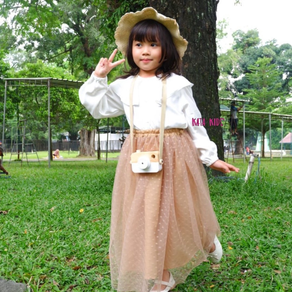 KATA KIDS OUTFIT Atasan Putih Anak Perempuan Kerah Flare/Korea