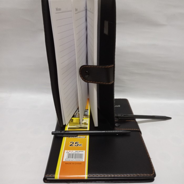 

Star Buku Agenda Kancing 25K /Buku Notebook Kancing 25K +Pulpen Hot Sale