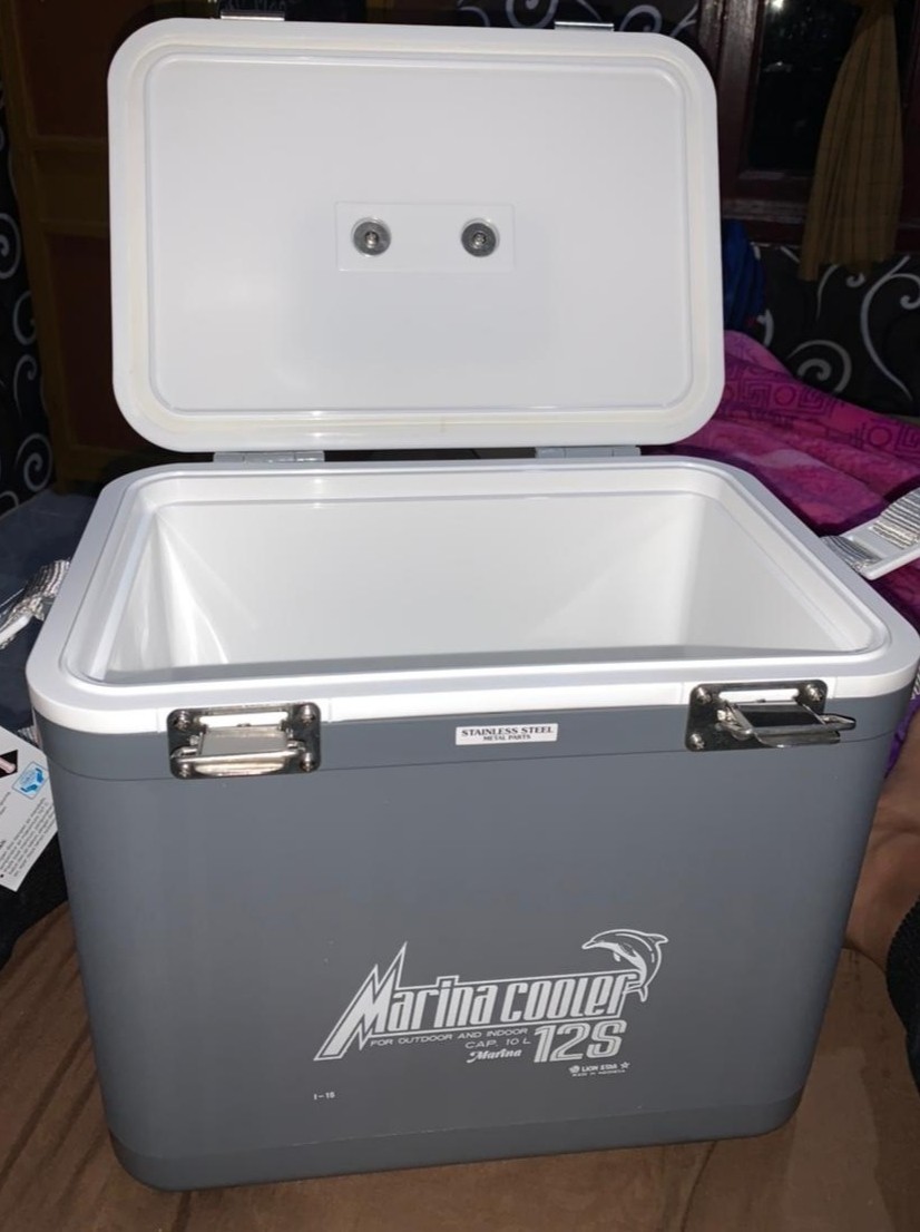 Lion Star Marina Cooler 10 Liter 12s Boks Pendingin Cooling Box Chiller Cooler Kotak Es Ice Dingin