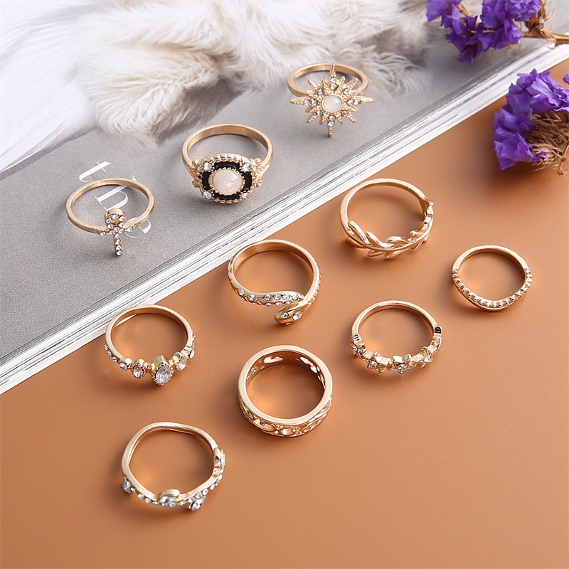 10pcs / Set Cincin Bentuk Ular Gaya Bohemian Untuk Wanita