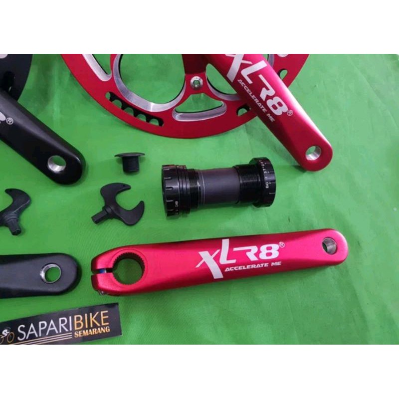 Crankset Crank HT2 Hollowtech II merk XLR 8 include BB arm 170 mm. folding bike seli crank arm sepeda merk